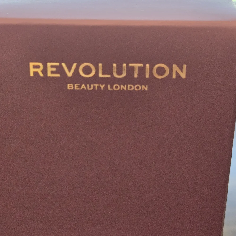 Revolution Under The‎ Covers Reed Diffuser - Pink